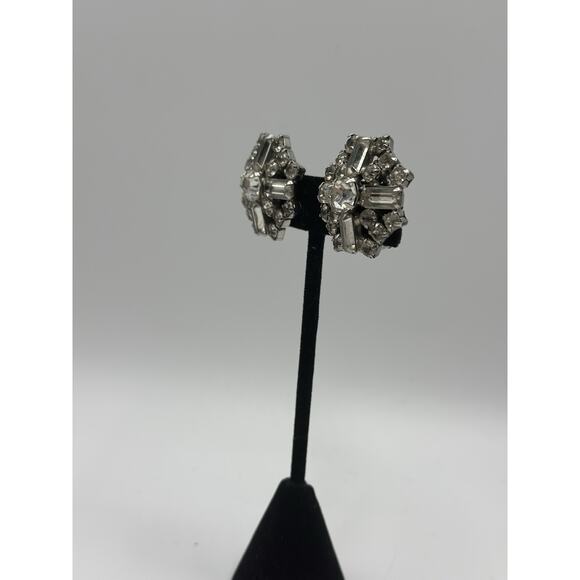 Vintage Clear Rhinestone Silver Tone Clip On Earrings - Picture 4 of 5